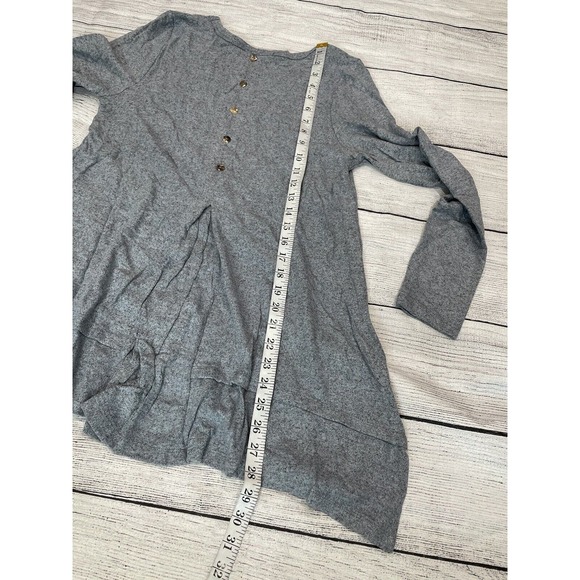 Coin 1804 Sweater Womens Small NWT Heather Gray with layered look shirt tail R7 - Picture 7 of 7